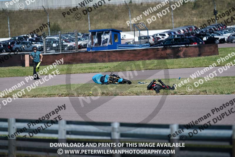 Rockingham no limits trackday;enduro digital images;event digital images;eventdigitalimages;no limits trackdays;peter wileman photography;racing digital images;rockingham raceway northamptonshire;rockingham trackday photographs;trackday digital images;trackday photos